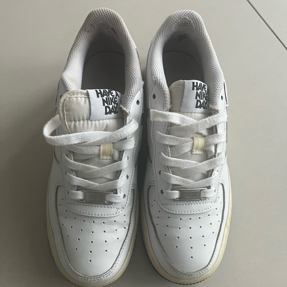 Nike Kids White Leather 'Have A Nike Day' Sneakers